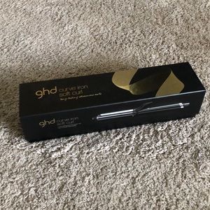 In box ghd curling iron